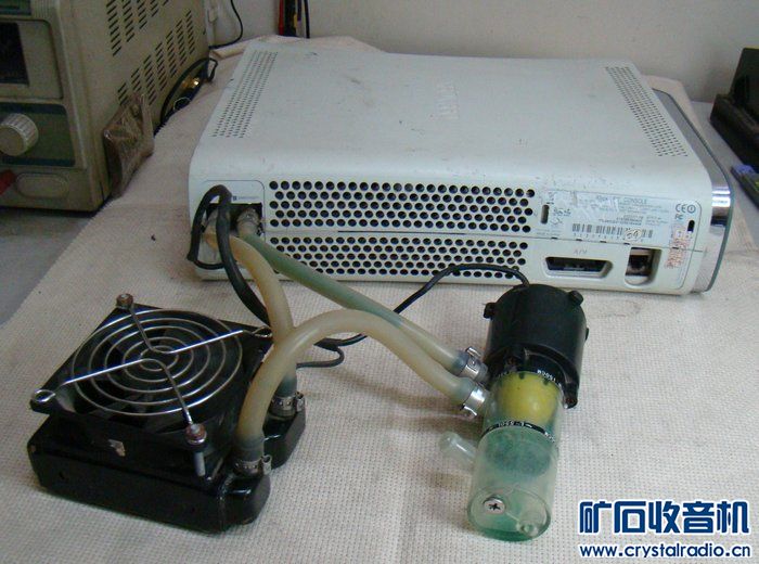 出已改水冷的XBOX360主机,小型电感比较仪,山