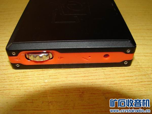 一台可以录制AV 的视频小设备和一台X10 7寸