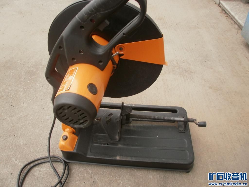 220V切割机一台 - 〓新人交换专区〓 - 矿石收音