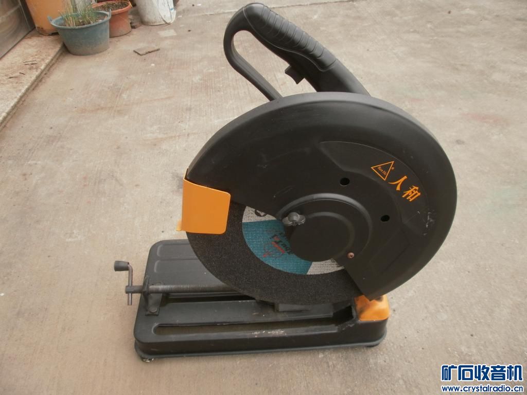 220V切割机一台 - 〓新人交换专区〓 - 矿石收音