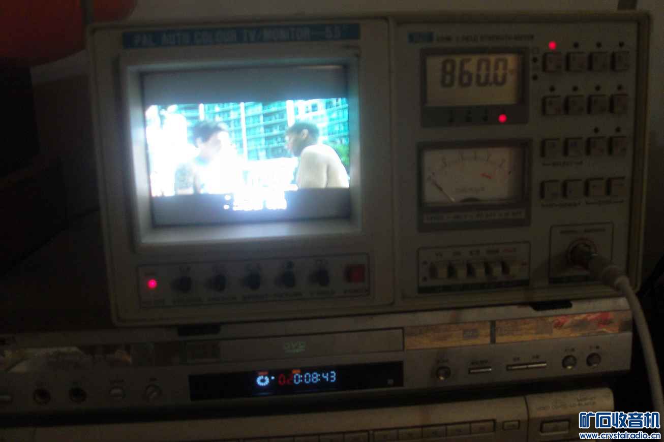 出一台带5.5寸彩色显示器DS98-2电视场强仪 