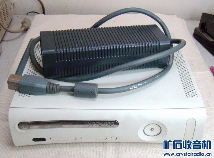 出索尼PSP1007游戏机一台,XBOX360一台, - 