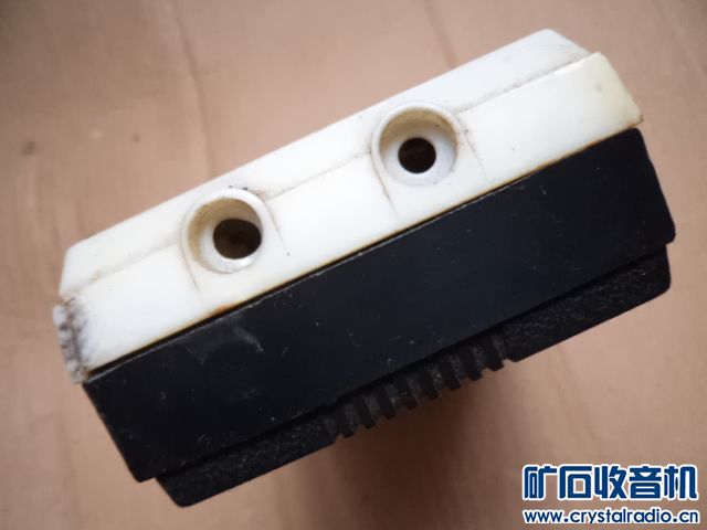 熊猫牌 B734型 袖珍晶体管半导体收音机 - 〓器