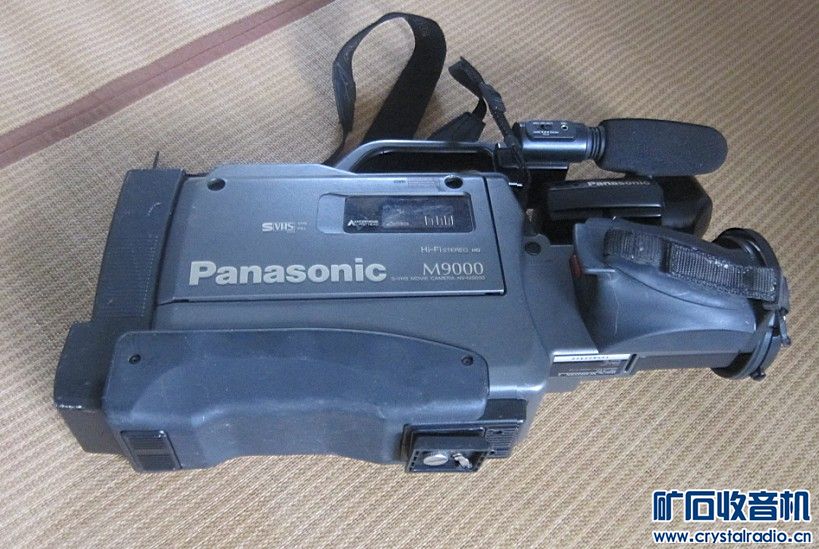 松下 M9000 摄像机·爱华 磁带随身听【收录放