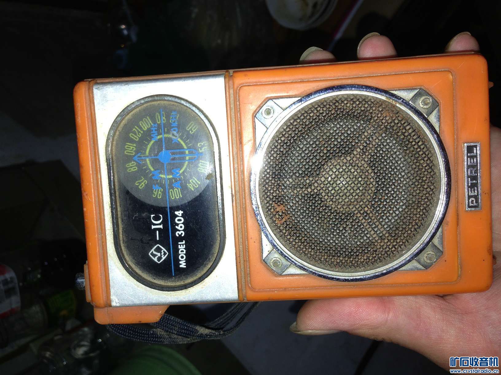 处理杂物第二贴,价格超级低,收音机,电话机手机