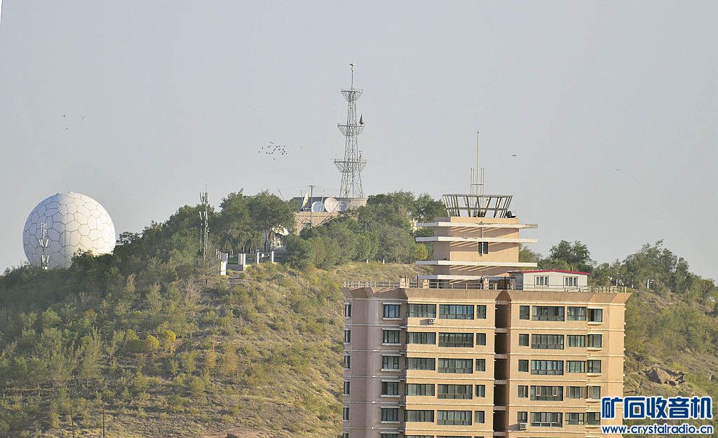 登山看一看:【乌鲁木齐无线电监测站】 - 〓生