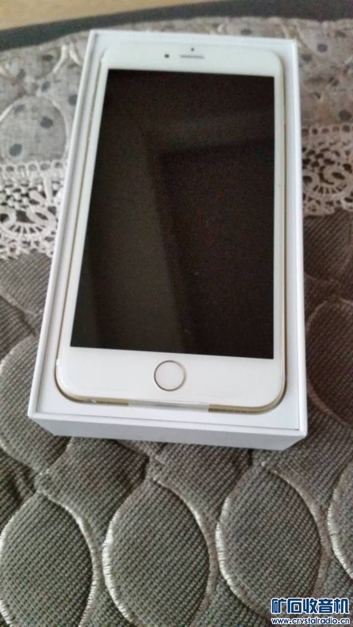 苹果6p,5.5寸 16G 土豪金的手机,只拆了纸盒,没