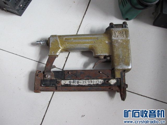 钻 高频放大 色差分配 散热器 pos机 光纤等东西