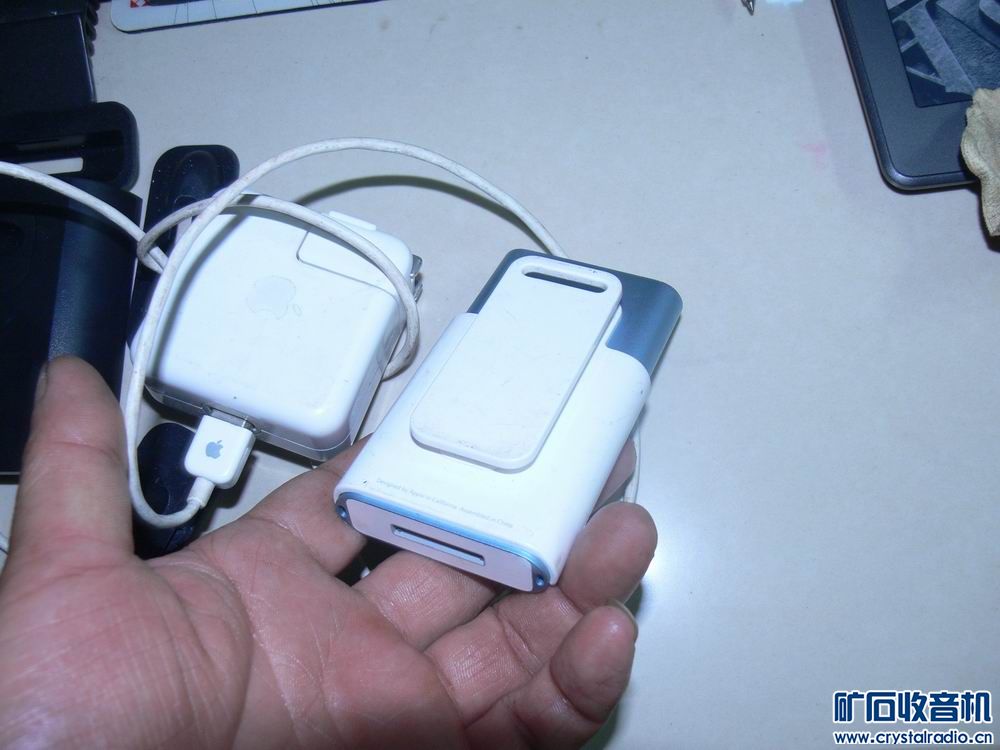 苹果硬盘MP3 SONY sw700插卡收音机 苹果4手