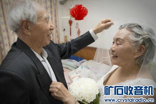 三环主路拍婚纱照_中老年人补拍婚纱照