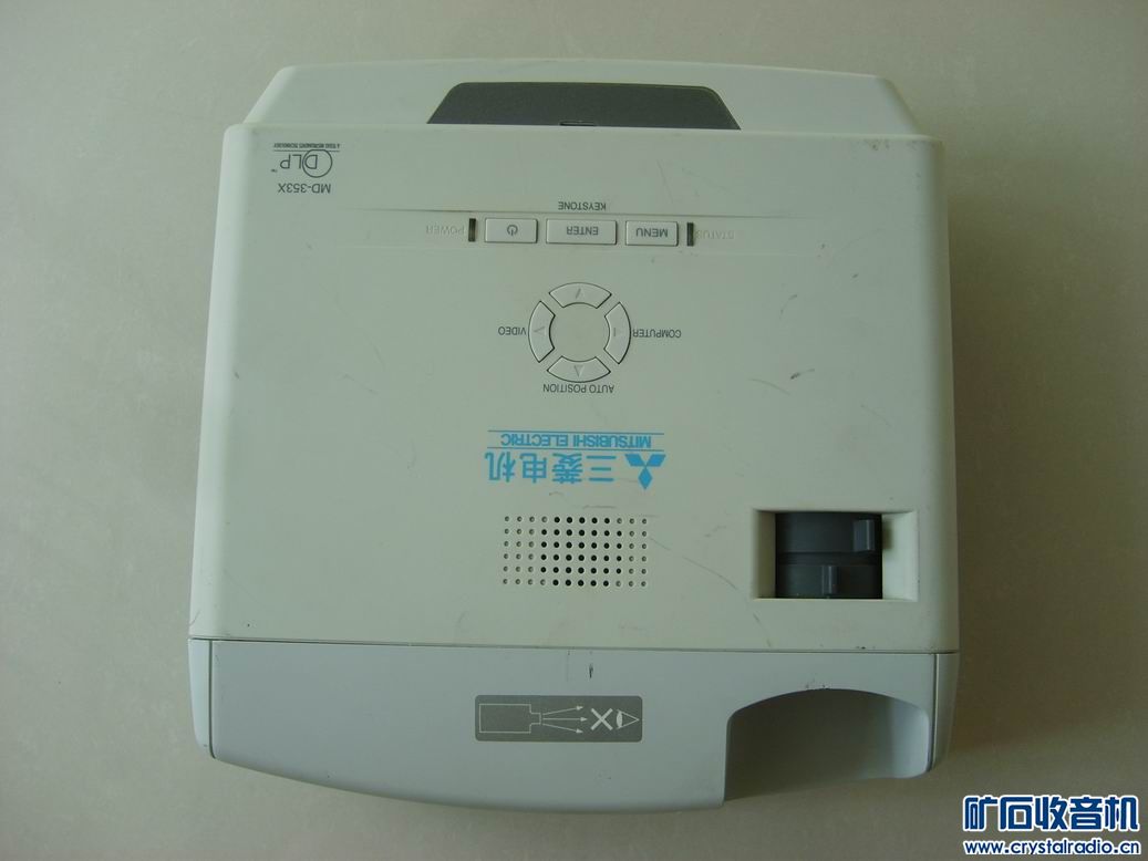 坚果投影仪哪个型号最便宜 113722qyqb5ny8ey6aei51.jpg