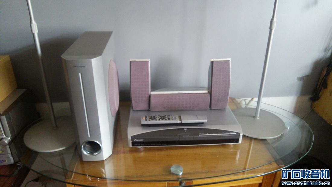 SONY投影机,松下影院用音箱和低音炮,爱华小