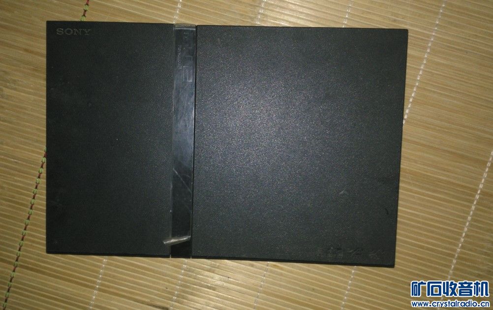 出点笔记本电池 主板 PS2 等 - 〓新人交换专区