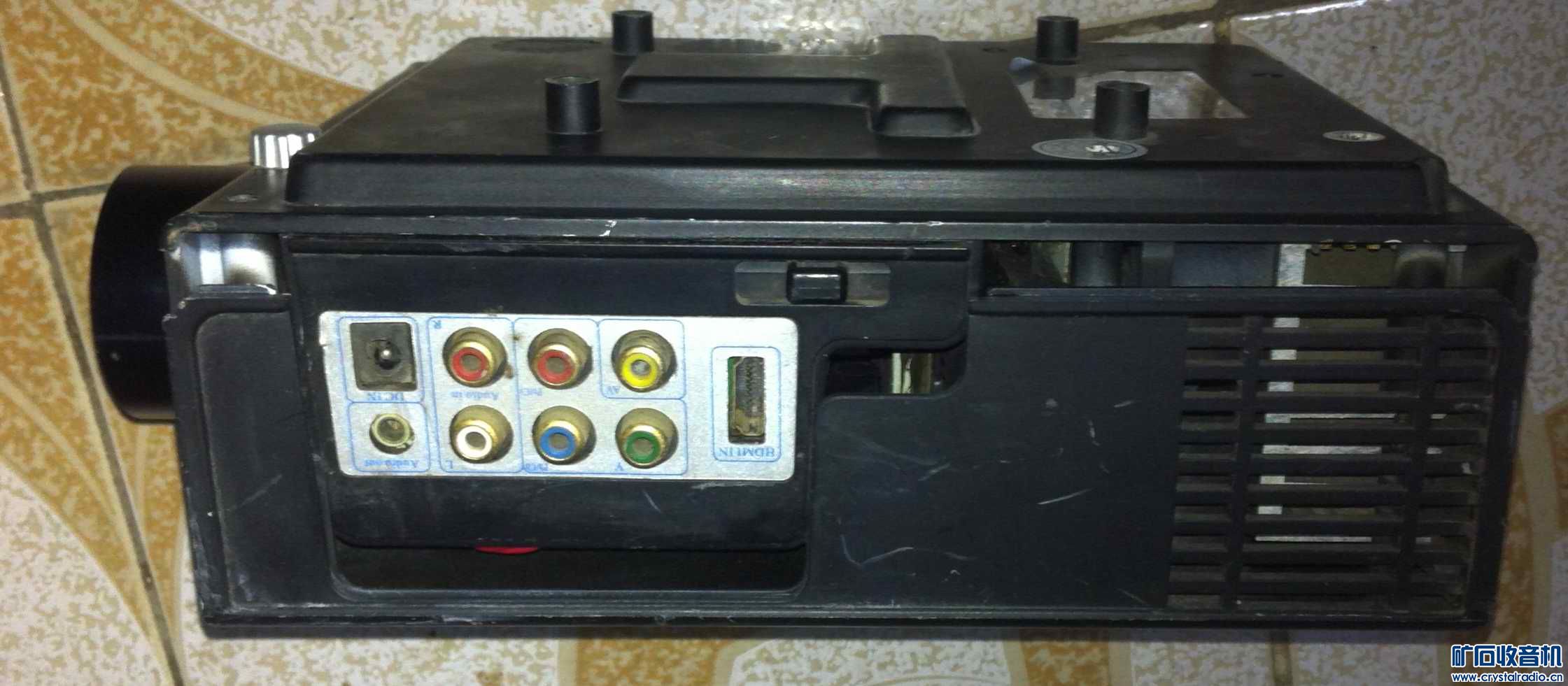 出一台小型LED 投影机 轰天炮系列 - 〓器材友