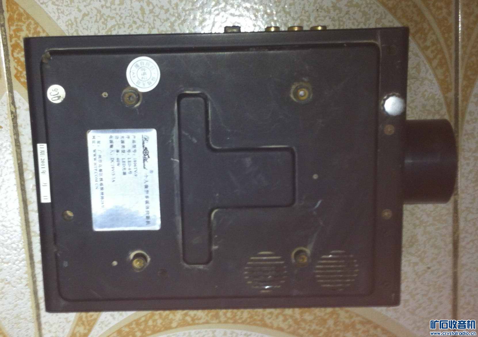 出一台小型LED 投影机轰天炮系列