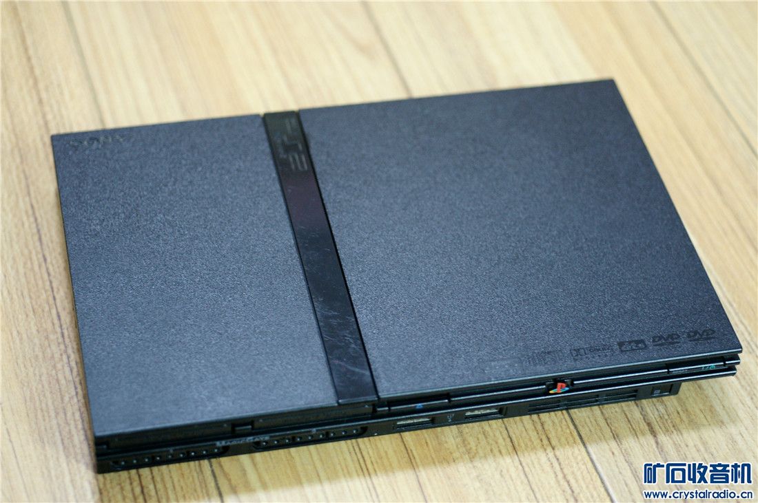 正版机:索尼PS2薄机70005型号+PS-one,包好