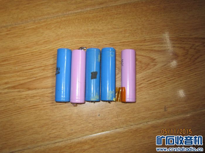 出联想17寸液晶显示器和主板高清播放器等等