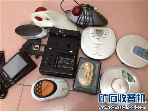索尼收音机,索尼,松下随身听,爱华磁带机,罗技鼠