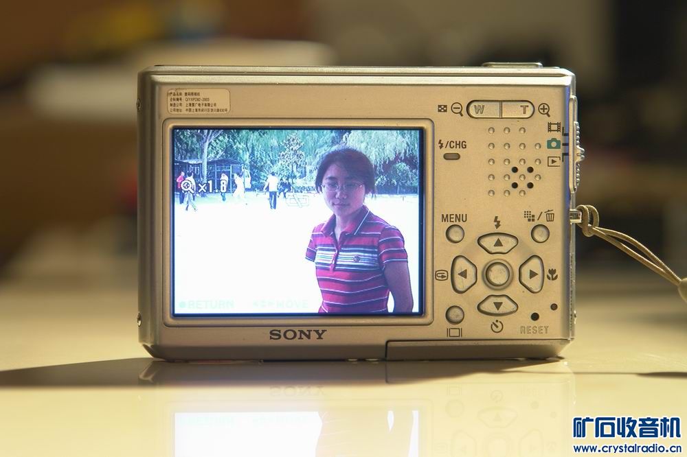 SONY T1卡片照相机 70元 能插手机卡的行车记