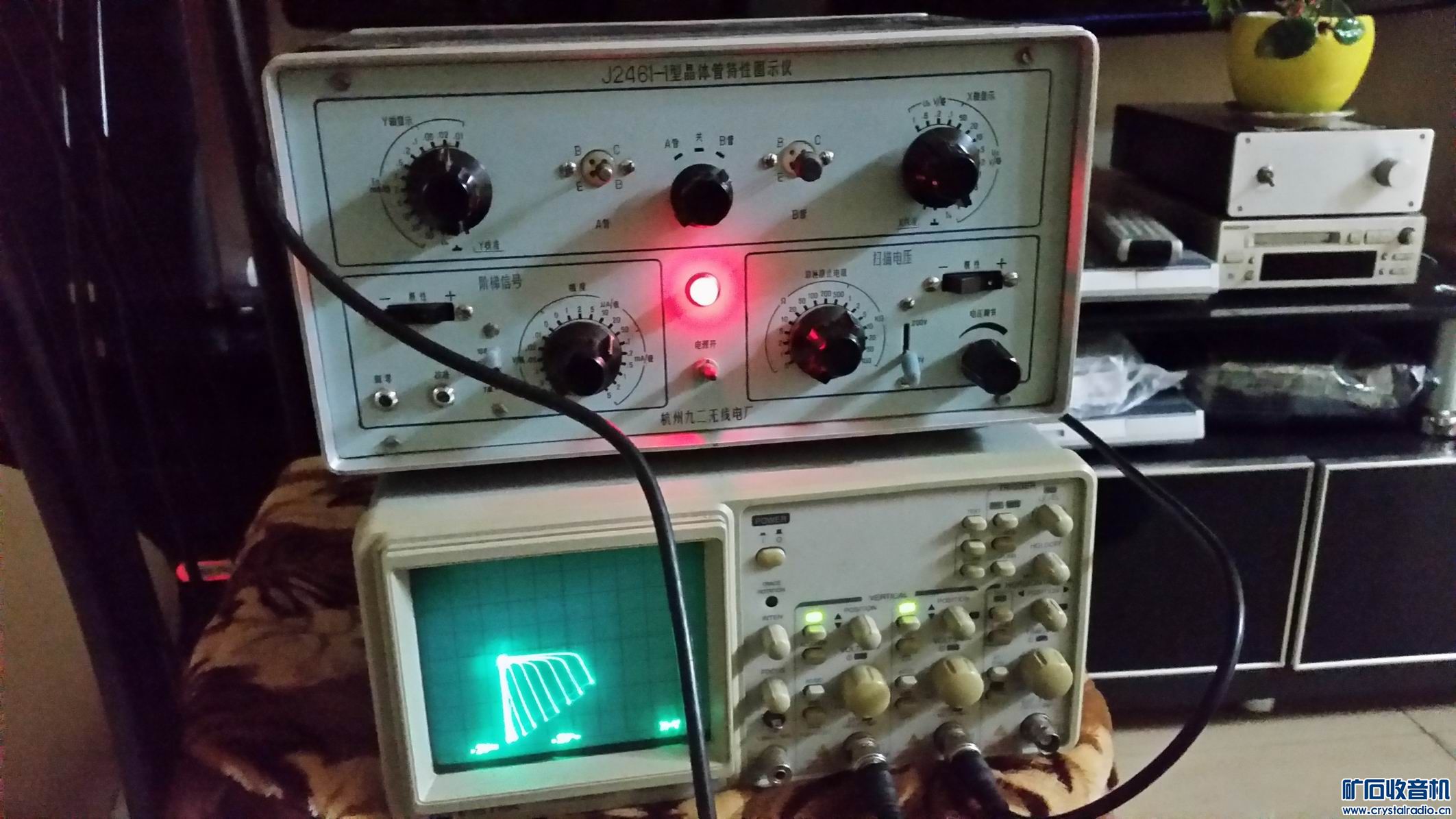 出台j2461-1晶体管测试仪,固韦示波器50M - 〓