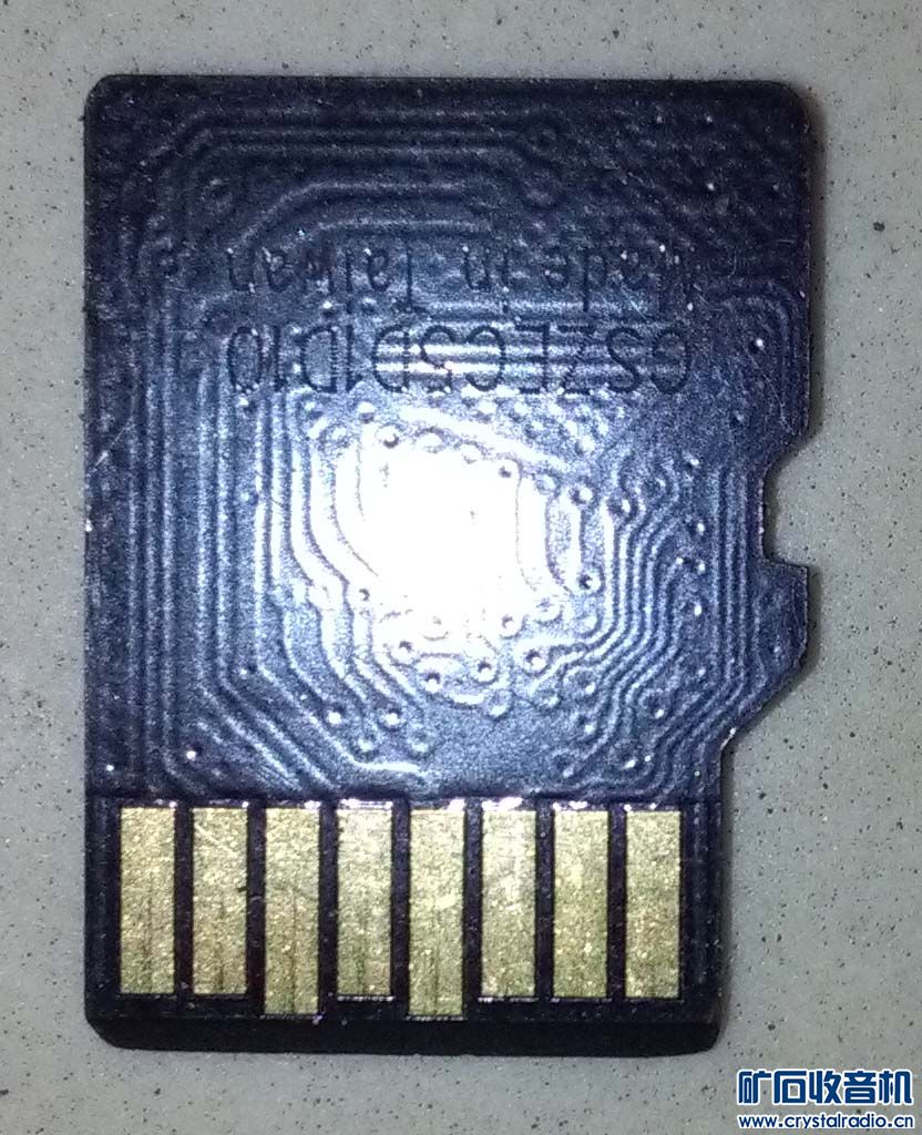 一张32G内存卡,装在手机上安装APP莫名其妙