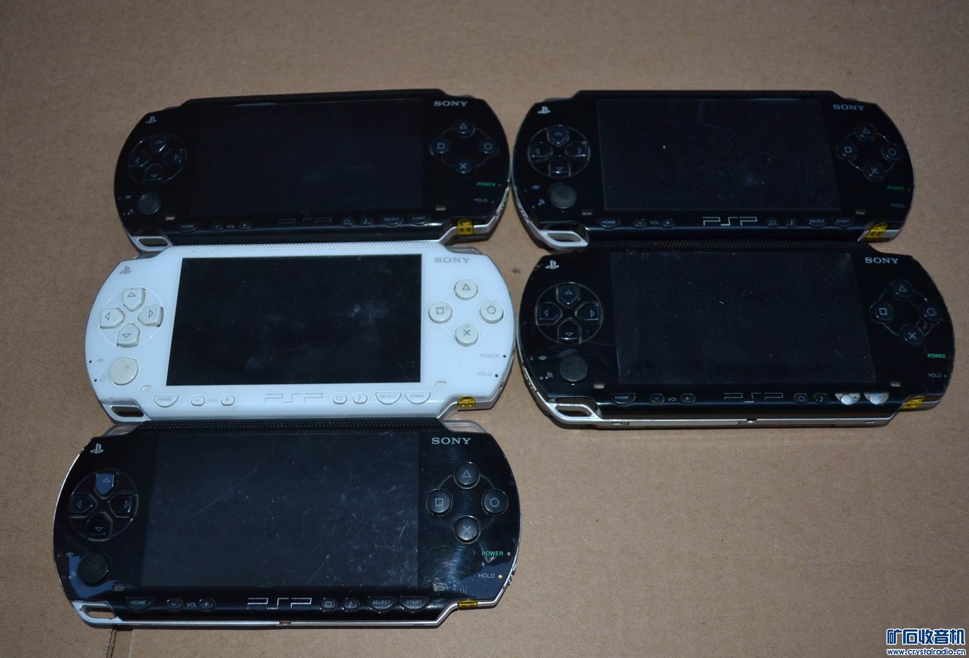 苹果ipad2代平板,索尼PSP1000游戏机五台,任