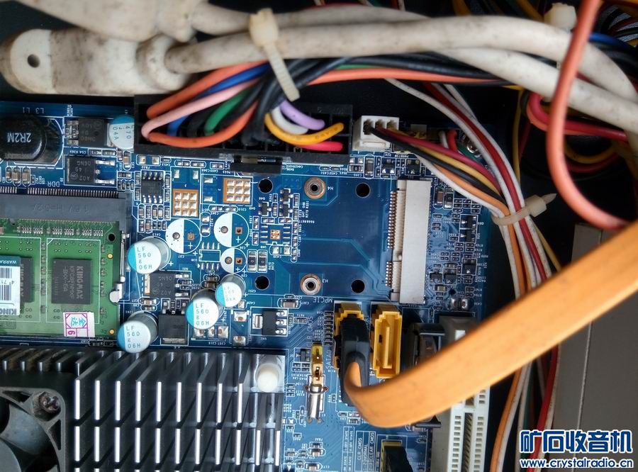 D525双核小主机爽31段均衡器22寸液晶电视机