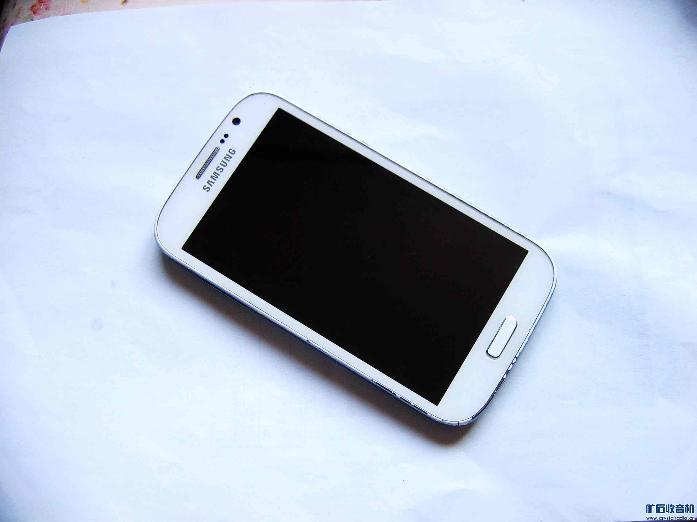 出几部手机:三星9128 联想s868t 联想a390中兴