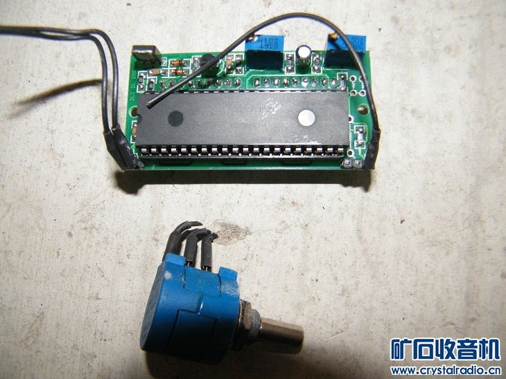 一块万用表的线路板,多圈可调电阻,舱用功放 -