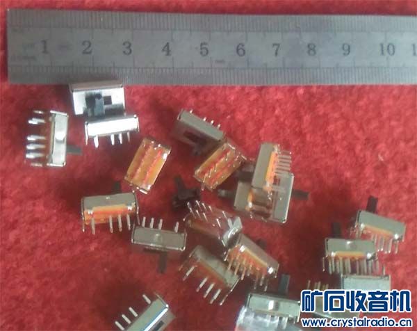 光莆股份：公司的光电传感器材类产品和FPC类产品可大规模的应用于机器人范畴