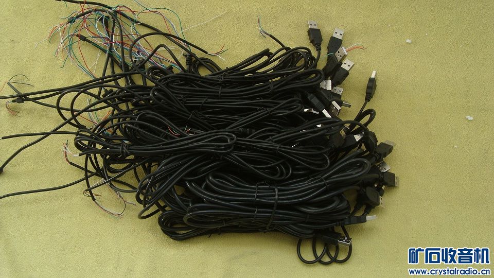 搬仓库,杂物一堆,高档耳机,高端游戏鼠标,飞利浦