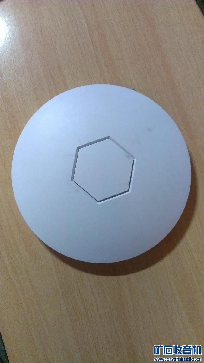 高端吸顶AP 网络wifi智能摄像机 酷派漂亮推盖