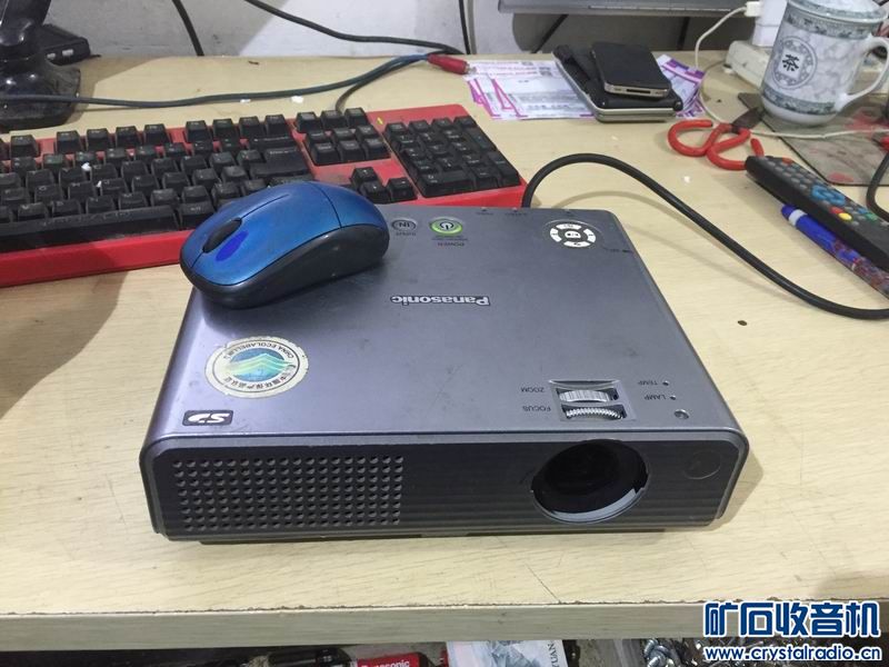 身份的象征 索尼笔记本 小型投影 小型I5 笔记本