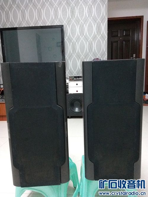 出对索尼的电视箱子,声音甜美 - 〓新人交换专