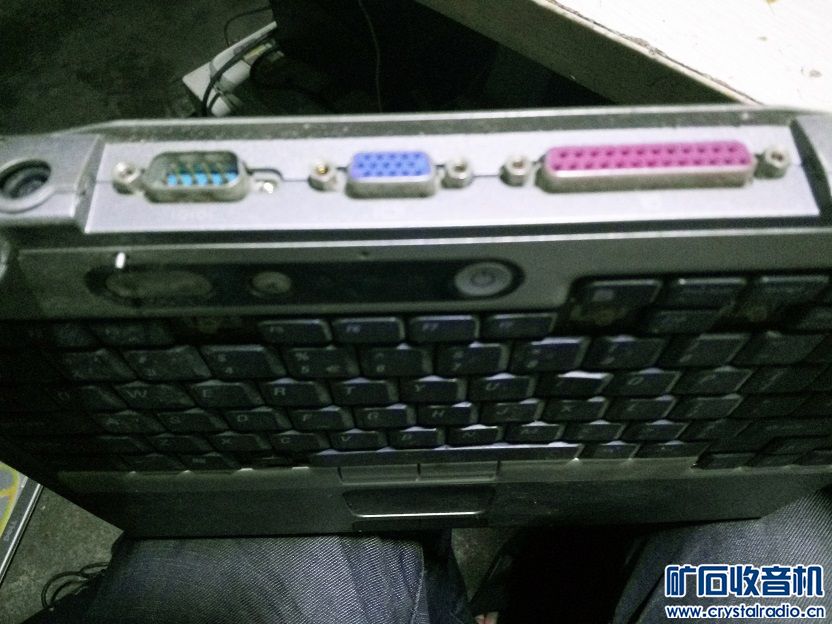 DELL D600笔记本下半身,带9针串口和25针并