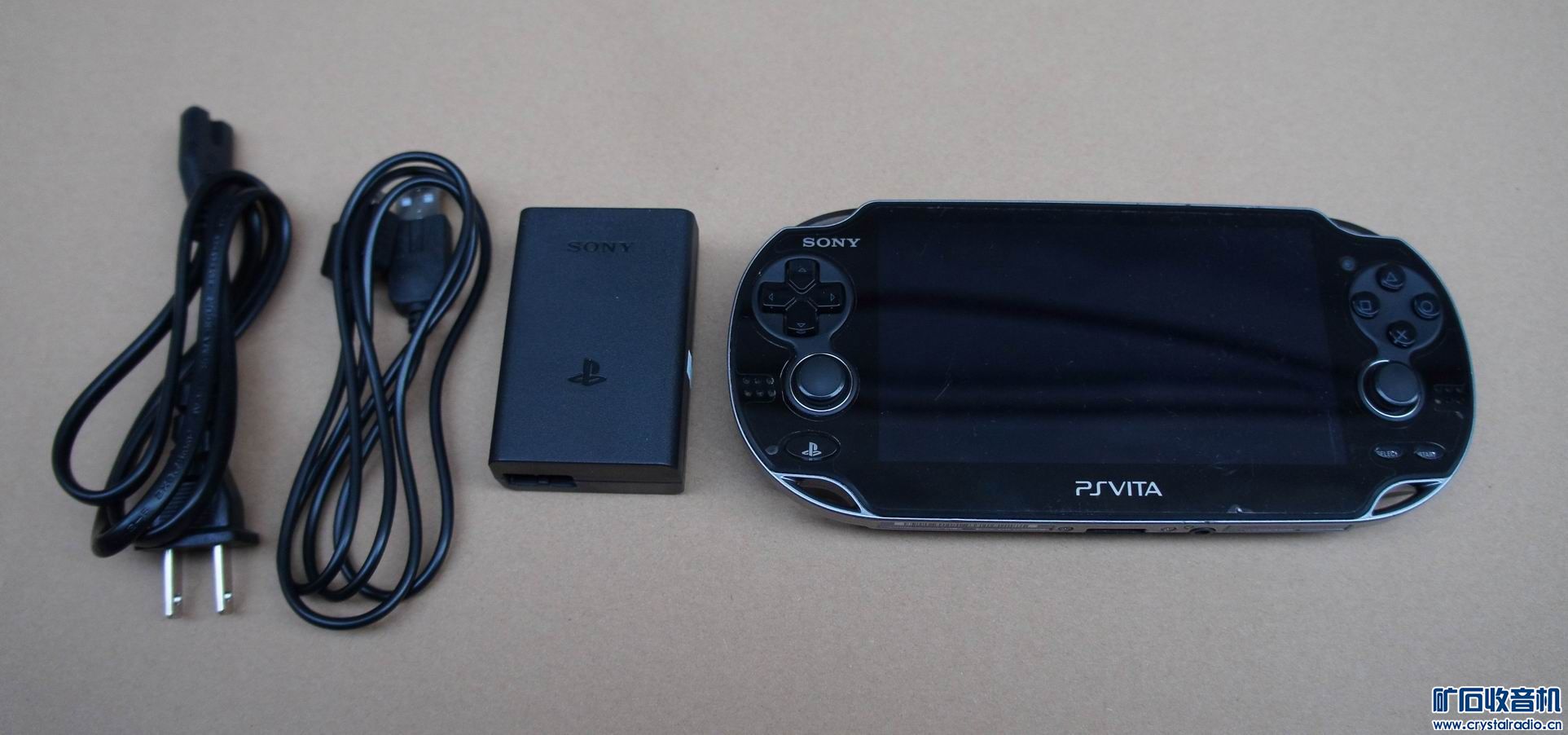 索尼PSV1000游戏机,苹果ipad1代平板! - 〓器