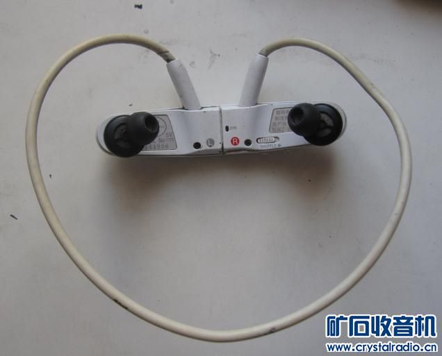 手机手机学生苹果艾尔酷m3泛泰A810k爱动山寨相机苹果图片