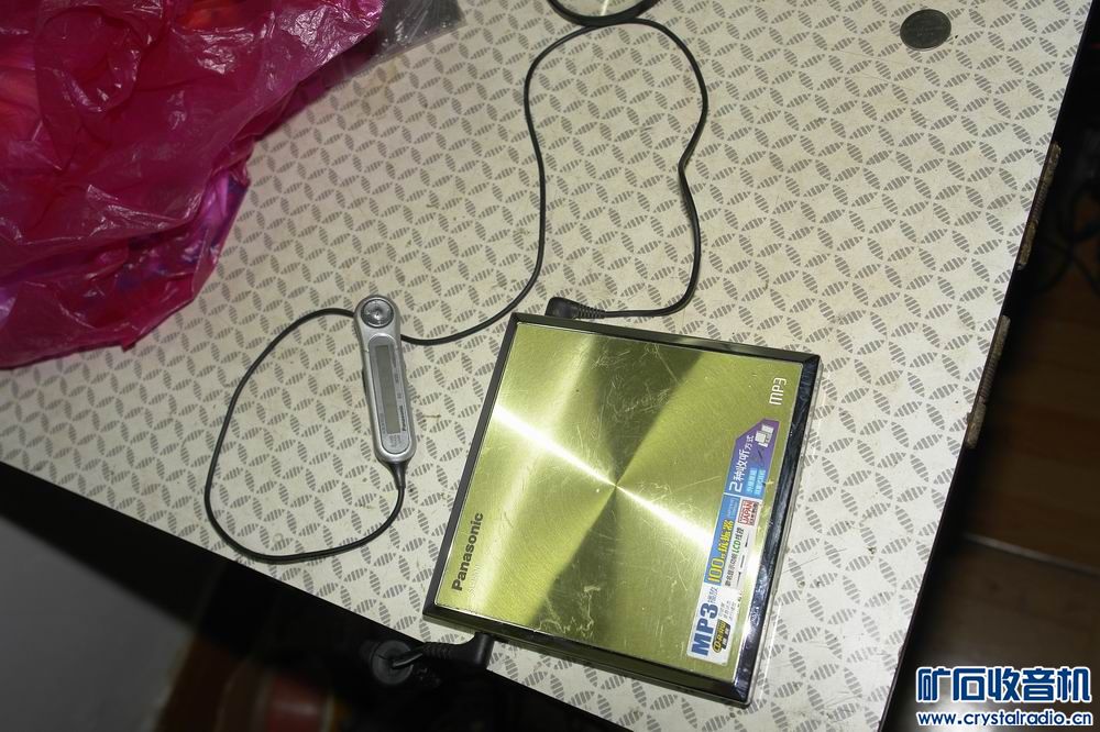 JBL on time底座音响带收音机80元松下J900 C