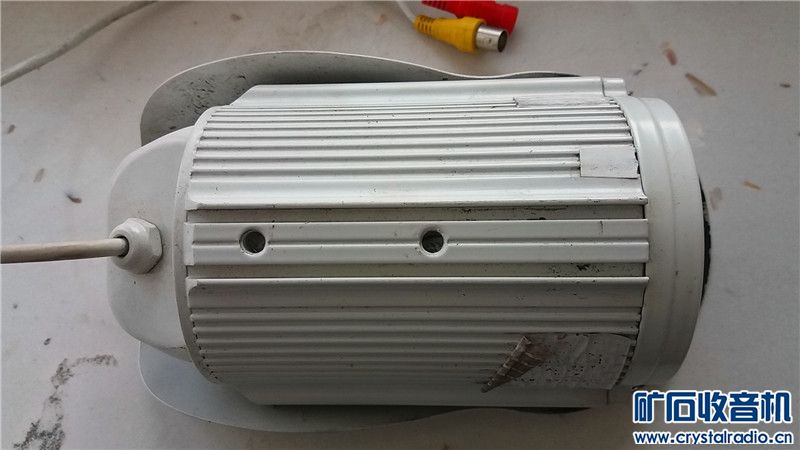 厦华20寸液晶电视 内存条 红白游戏机 平板电脑