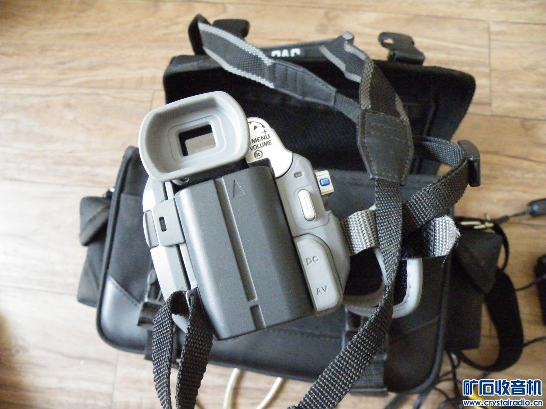 出大屏车机,奥迪车屏,SONY平板,JVC摄像机,唱