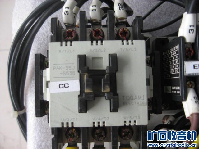 灯的接触器 155236lpfppf28v7p6h7cu.jpg