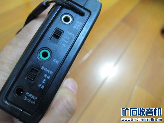 全新运动记录仪三防透明保护盒、德生高灵敏度