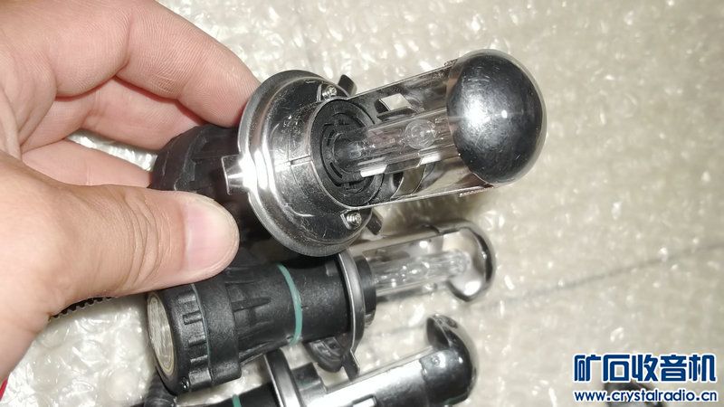 汽车拆解厂出来的汽车疝气灯,打包120米包德邦