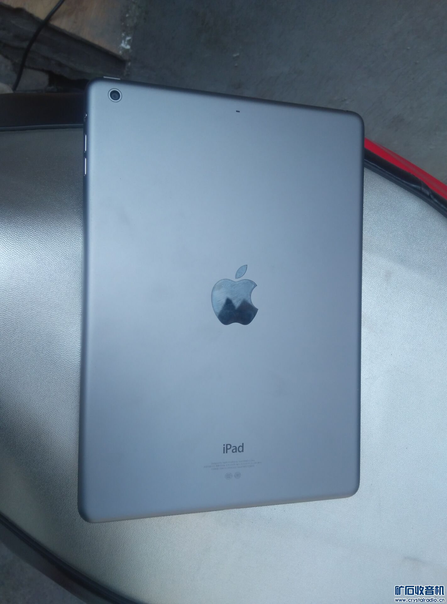 IPAD 9.7寸16G 型号A1474和三张三星SD16G