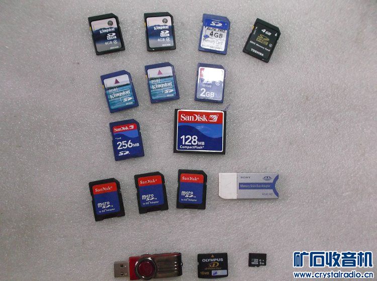 【都便宜】三个彩色游戏掌机40,SD卡,DV,爱国