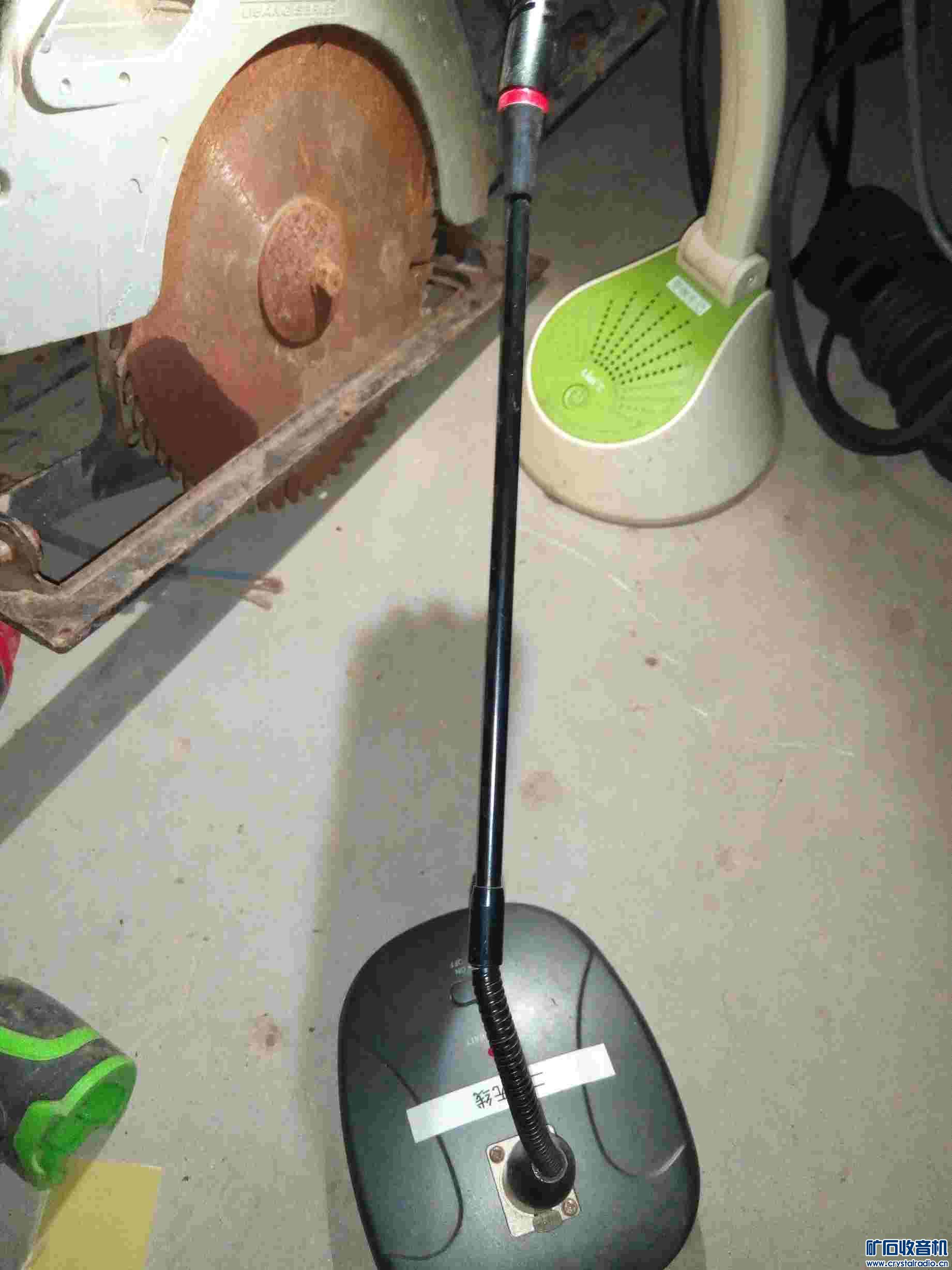 二号 充电器 电钻 太阳能板 激光水平仪 数据采