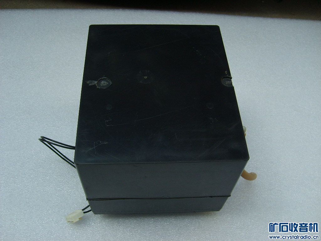 泵,成色很好(见图),功能完好可用,220vac供电,5