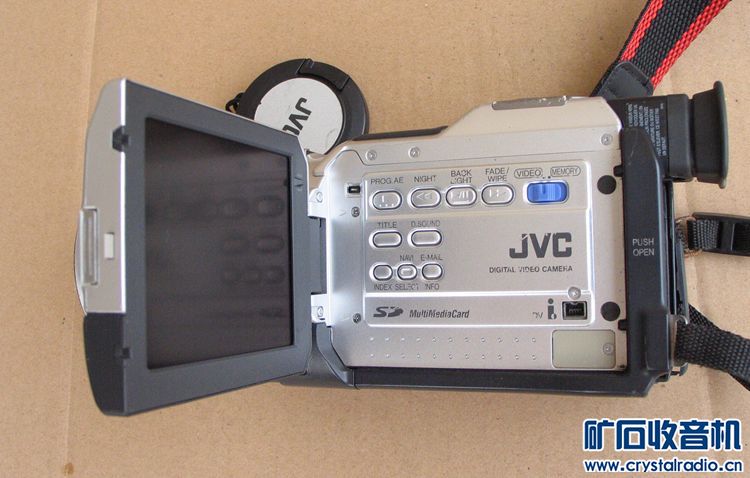 JVC杰伟世 GR-DV3000ED数码摄像机(mini D