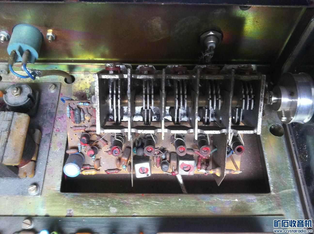 092009x6m3i9nwmvvvjrpq.jpg