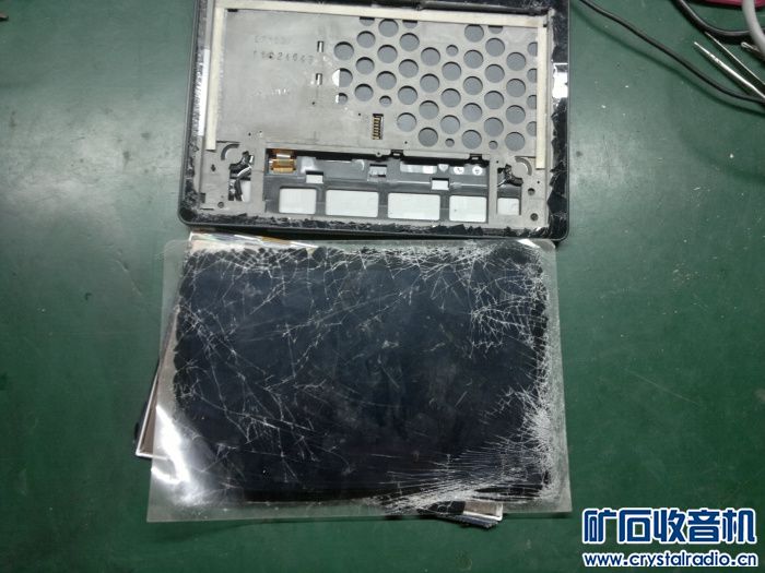 索尼平板尸体 小米充电宝 创新声卡 SD U盘播